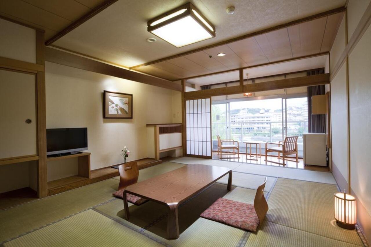 Biwako Grand Hotel Otsu Buitenkant foto
